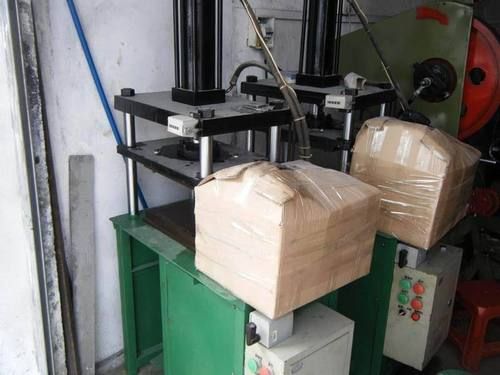 Rhinestone Cupchain Making Machine