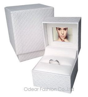 Deluxe Double Ring Box