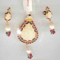 Pearl Pendant Sets