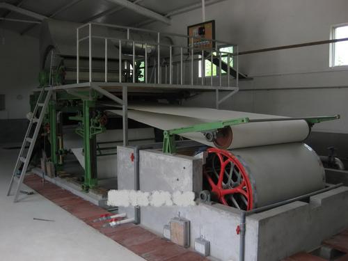 787 Model Paper Machine