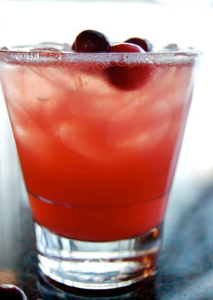 Cranberrya  Ginger Juice