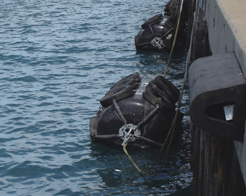 Natural Rubber Floating Fender