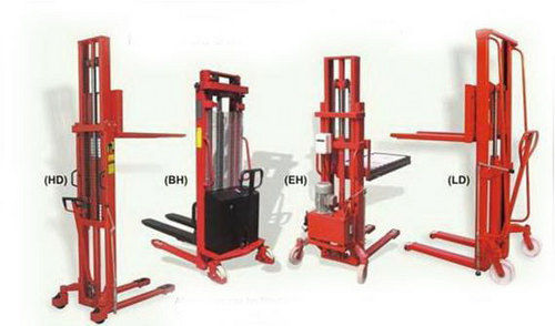 Hydraulic Stackers 