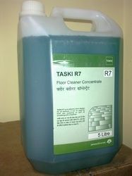 Taski R7 floor cleaner