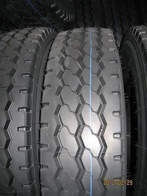 Tire 12.00R24-20PR