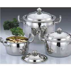 Saloni Cookware Pot