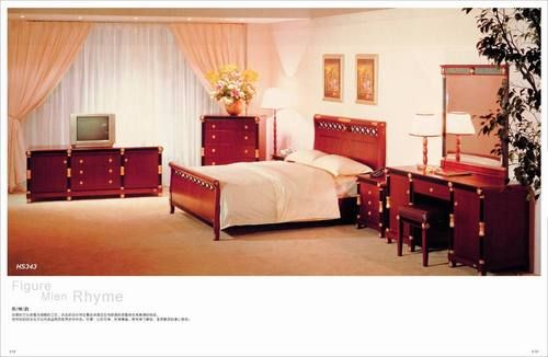 Hotel Antique Bed