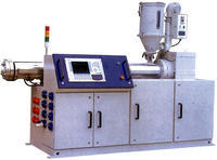 twin screw extruder