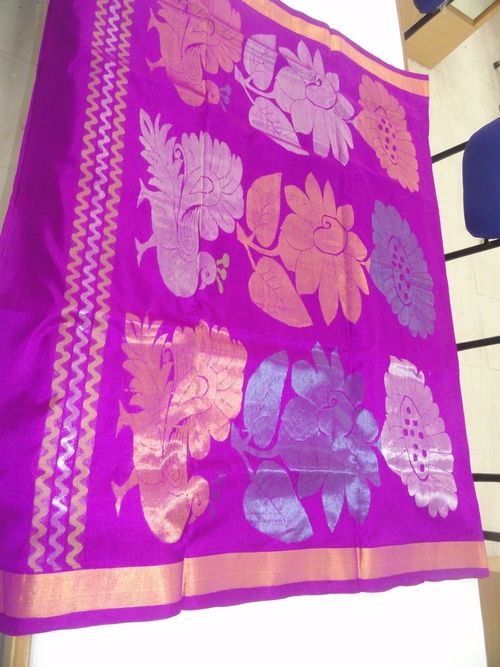 Buy Asvarohini - Lightweight Kanchipuram Silk Saree at Best Price