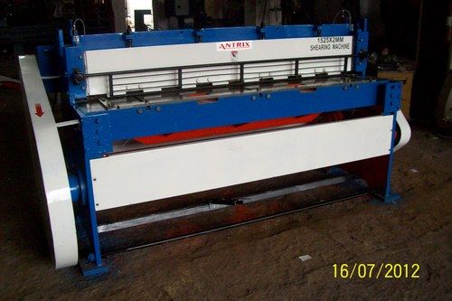 Industrial Mechanical Shearing Machine