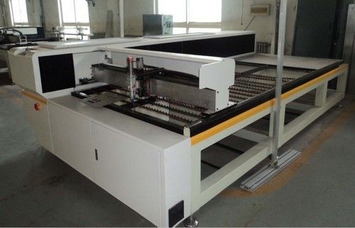 FXC-325M Metal Laser Cutting Machine