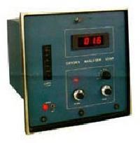 Oxygen Analyzer