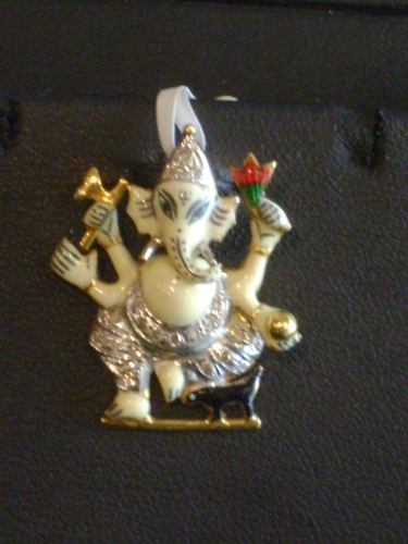 Diamond Studded Ganesha Pendant in 18Kt Gold