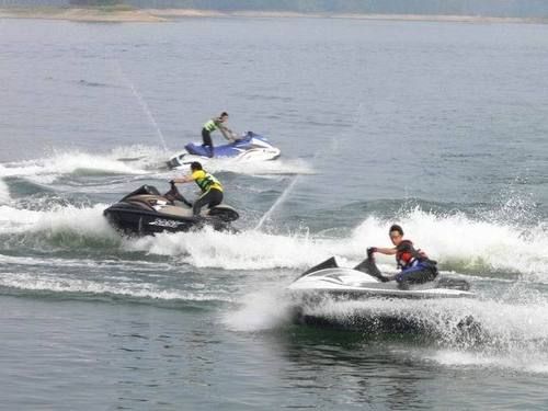 Jet Ski Boat (SHS1100)