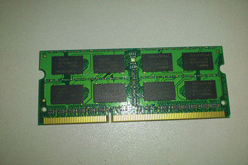 Single Memory Module Ddr3 2gb