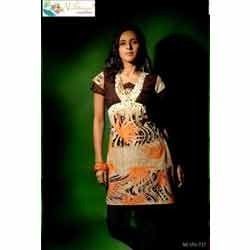 Ladies Intricate Stylish Kurti