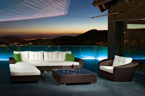 Elegant Rattan Sofa Set