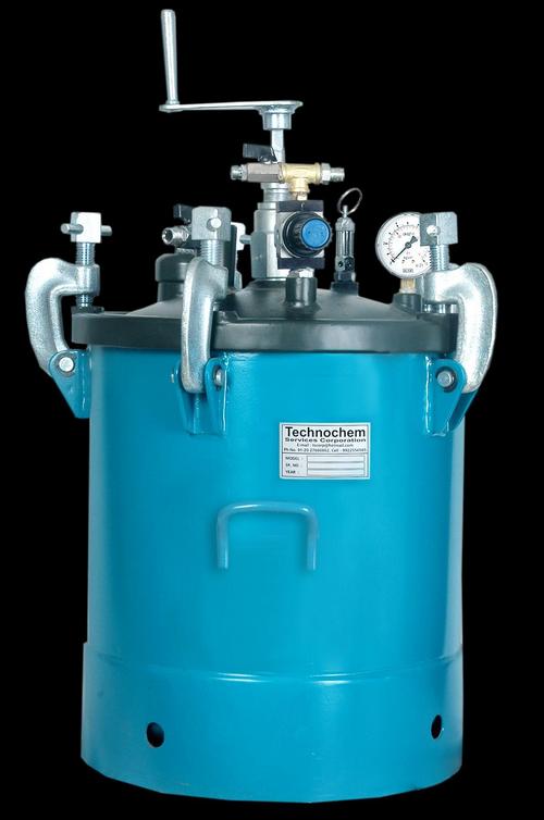 pressure feed container