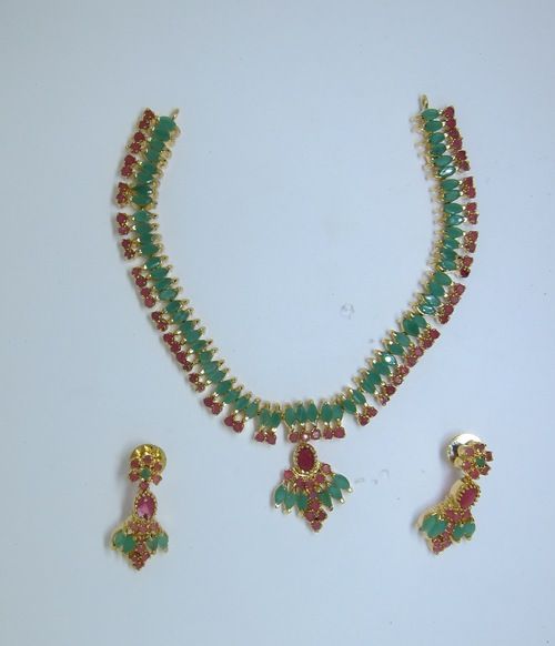 Emerald Colored Necklace