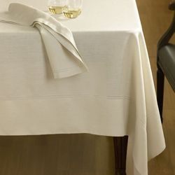 Linen Tablecloth - Various Sizes | Machine Washable, Vibrant Patterns and Colors, Modern Design