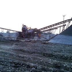 Stone Crushing Plants - Heavy Duty for Efficient Crushing of Limestone, Dolomite, Iron Ore, Coal, and More | Superior Quality, Competitive Performance