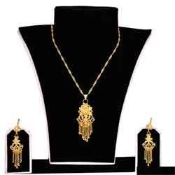 Imitation Pendant Set