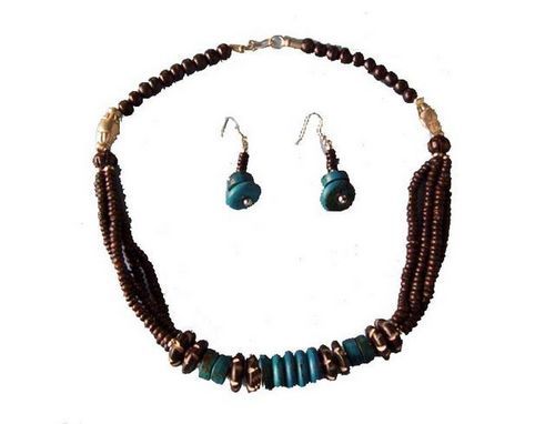 Girls Beaded Necklace Set