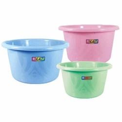 Round Plastic Tubs