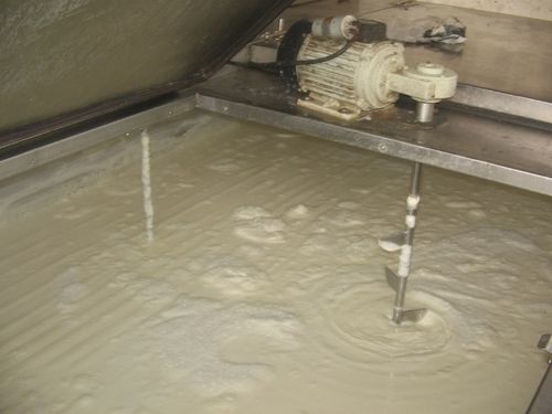 Bulk Milk Cooler (2000 Litre)