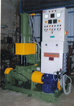 Vishwakarma Kneader Machine