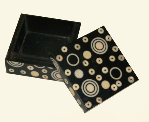 Horn Made Box (Square)