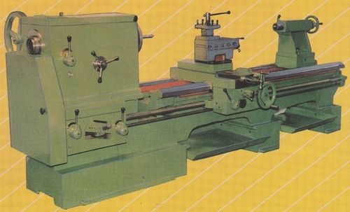 Heavy Duty Lathe Machine