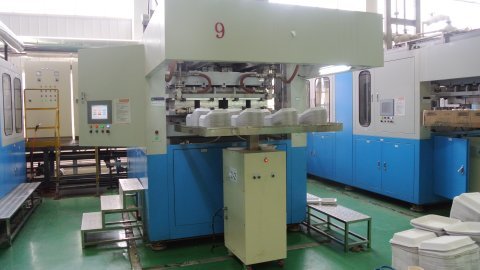 Automatic Pulp Molding Machine