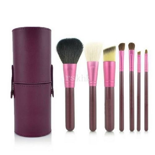 cosmetic brushes