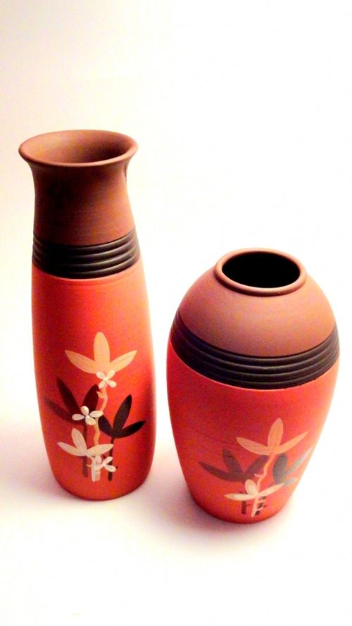 Terracotta Vase - Premium Quality Raw Materials | Variety of Designs, Shapes, Sizes, and Colors