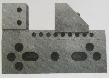 हार्डेड एंड ग्राउंड प्रिसिजन ग्राइंडिंग वाइस (साइज़: 10") 