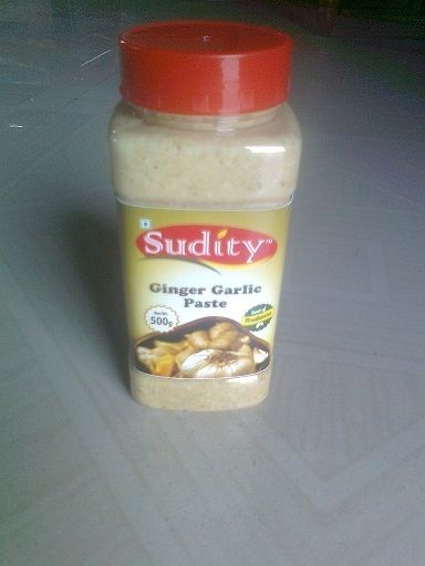 Natural Ginger Garlic Paste - Freshly Made, High Nutrition Content, Longer Shelf Life, Convenient for Quick Cooking