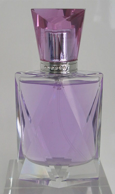Glass Perfume Bottles By YONGSHENG CRYSTAL INDUSTRY LIMITED
