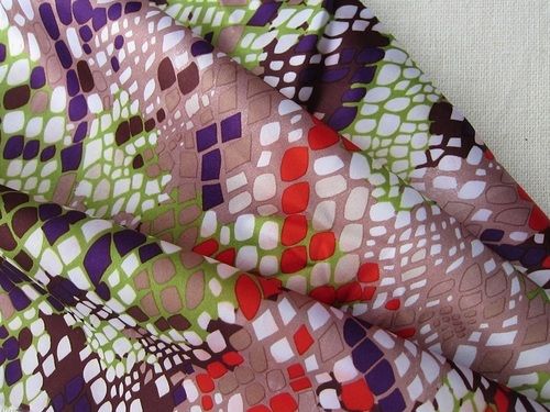 Polyester Snake Printed Satin Fabrics