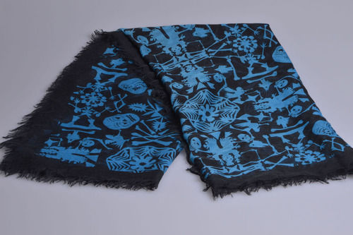 Cute Skull Design Scarf