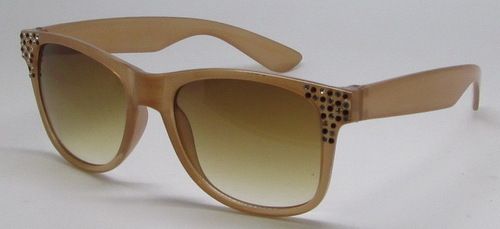 Fashion Sunglasses - High-Quality UV400 Protection, Stylish and Durable Designs