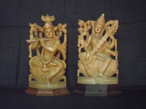 कृष्णा और सरस्वती प्रतिमा