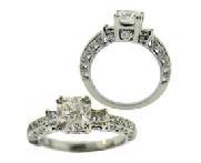 Elegant Design Diamond Engagement Ring