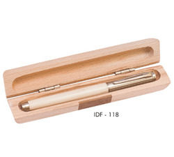 Wooden Pen Set