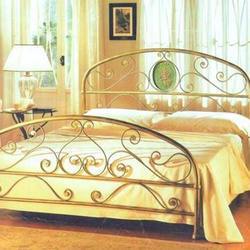 Alluring Metal Bed