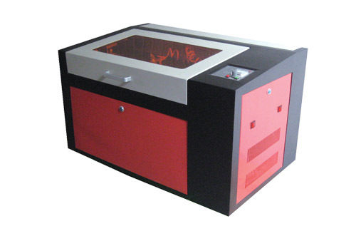 320/310 Laser Engraving Machine