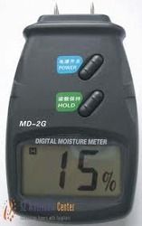 Digital Moisture Meter - 9% to 305% Range , Maximum and Minimum Readings with Recall, Data Hold Function for Accurate Display