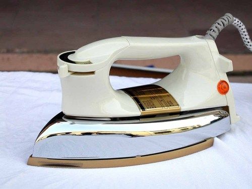 Electric Dry Iron (Ks-3531)