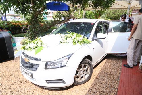 Bride Car Flower