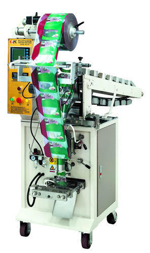 Pneumatic Packing Machine With Tray Conveyor (GTL-200-VLCY)